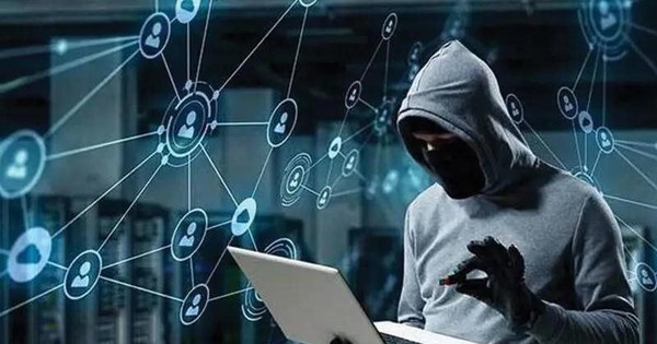 Chuyên gia Hiếu PC cảnh báo: Chỉ bằng thao tác này người dân tự cung cấp toàn bộ dữ liệu cá nhân cho lừa đảo