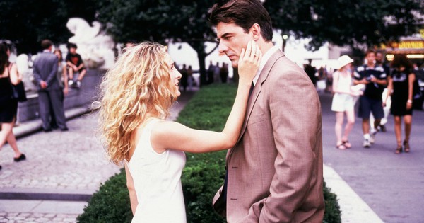 Xem phim “Sex and the City”, tôi tủi thân phát khóc: Không thể nghĩ bạn trai có thể hành động như vậy