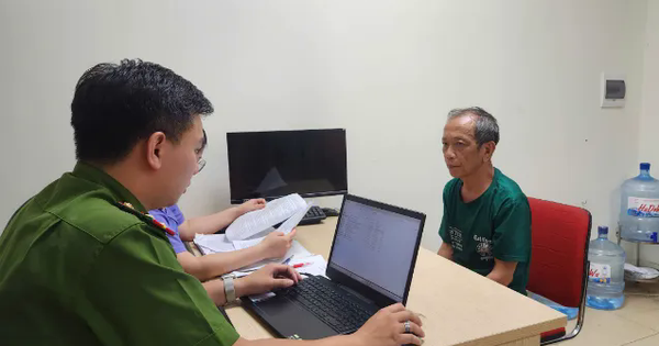 Hà Nội: Bắt nhóm đối tượng lừa chữa “bách bệnh” bằng nước ion kiềm, giao dịch gần 100 tỷ đồng