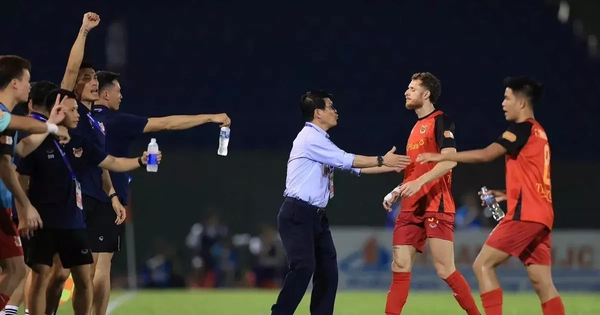 HLV Vũ Tiến Thành trở lại HA.GL