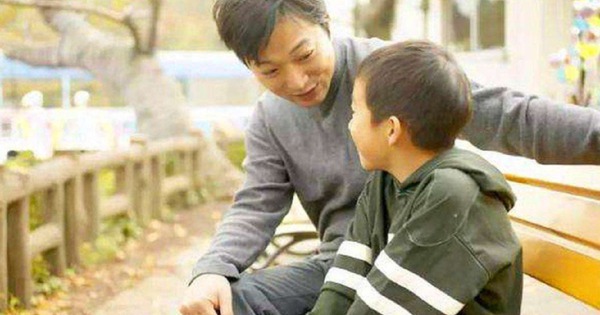 Nếu có 4 dấu hiệu lạ này, trẻ không hư mà cực kỳ hiếu thảo: Cha mẹ đừng hiểu lầm con