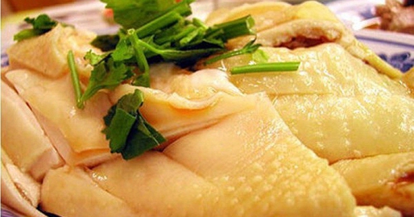 5 bộ phận của con gà rẻ mấy cũng không nên mua về ăn, càng nguy hiểm nếu trong nhà có người già, trẻ nhỏ