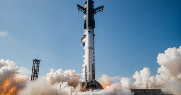 Elon Musk đã dốc toàn lực để phóng tên lửa mạnh nhất trong lịch sử nước Mỹ