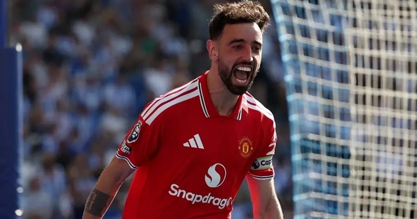 Bruno Fernandes đi vào lịch sử Premier League