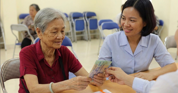 Mẹ vừa nhận lương hưu đã muốn dọn khỏi nhà anh trai tôi vì sợ mất quyền giữ tiền: Điều đáng tiếc lại là một chuyện khác