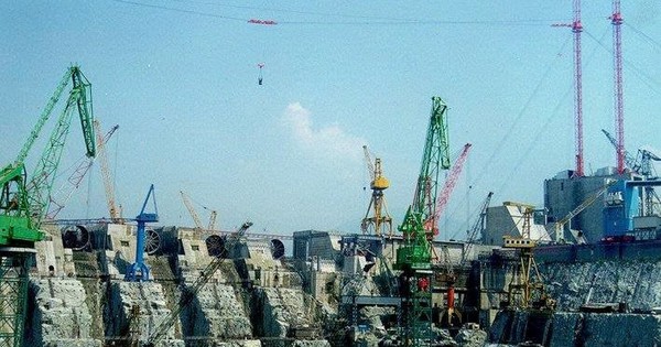Thu hồi 62.000ha đất và di dời 1,4 triệu dân vì công trình lớn nhất thế giới trị giá 37 tỷ USD, công nghệ xây dựng đằng sau gây choáng