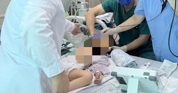 Bé trai 1 tuổi tử vong vì 1 thứ thường thấy khi dùng ống hút, bác sĩ cảnh báo: Nhiều phụ huynh tưởng vô hại!