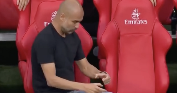 Bí ẩn người tàng hình bàn chiến thuật với Guardiola