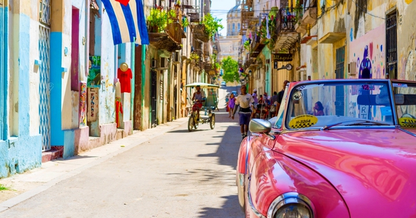 Cuba đang thực hiện cuộc cách mạng năng lượng mặt trời nhanh bậc nhất thế giới