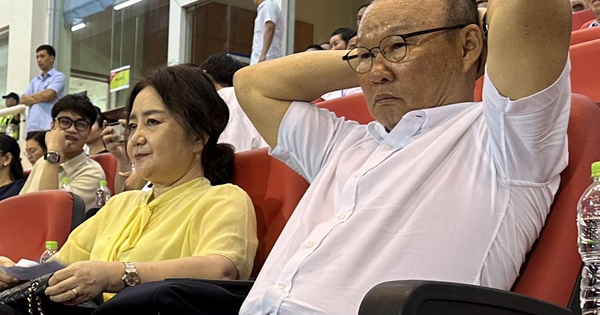 Sếp CLB Thái Lan: 