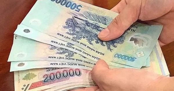 Đã đóng đủ BHXH nhưng nghỉ việc trước tuổi, người lao động có được nhận lương hưu ngay?