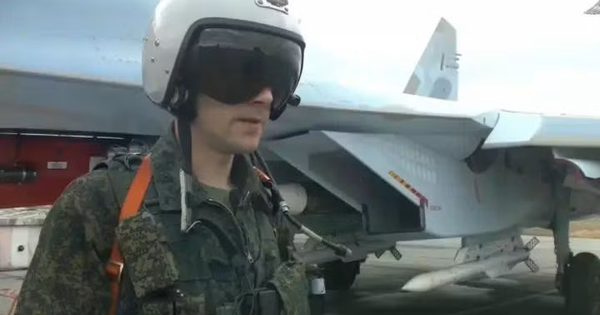 Phi công tiết lộ năng lực tấn công tầm xa siêu việt của Su-35S