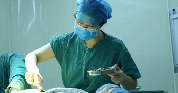 Sản phụ ho nhẹ 1 tiếng, cả bệnh viện bước vào trạng thái báo động cấp cứu cao nhất