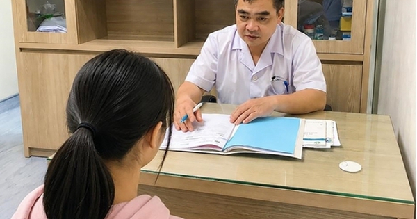 Thất vọng sau bài thi, nữ sinh 13 tuổi uống thuốc giảm đau liều cao