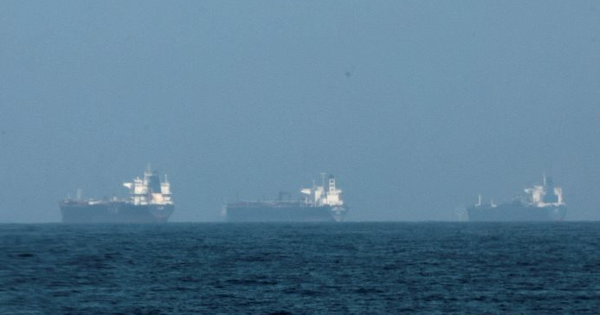 Venezuela vừa đón tin vui cùng lúc từ Mỹ, Ấn Độ và châu Âu