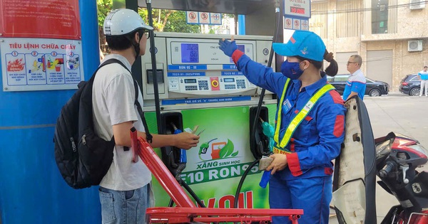 Bộ Công Thương có chỉ đạo sát ngày xăng E10 bán trên toàn quốc