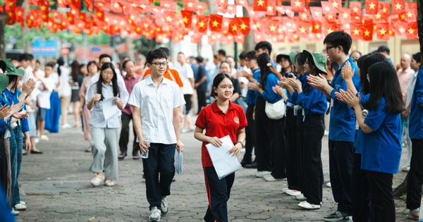 CẬP NHẬT: Gợi ý đáp án đề thi Ngữ Văn vào lớp 10 Hà Nội năm 2026