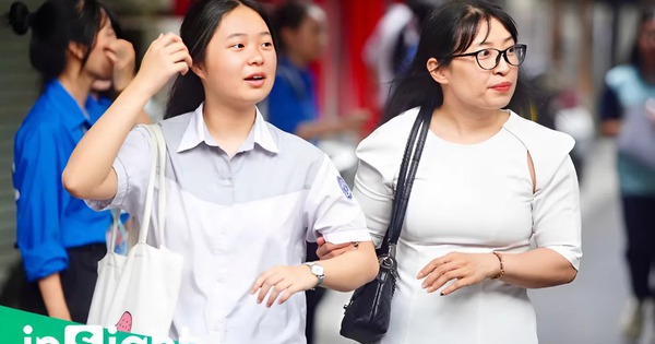 125.000 học sinh Hà Nội thi vào lớp 10: “Kỳ thi của con nhưng người chịu áp lực hơn lại là cha mẹ”