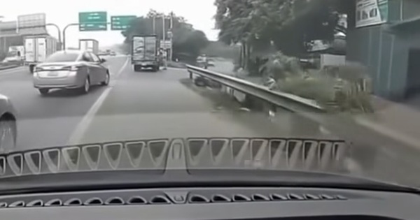 Xác minh việc tuyển sinh của người xưng thầy dạy lái xe hỏi CSGT 'em biết anh không'
