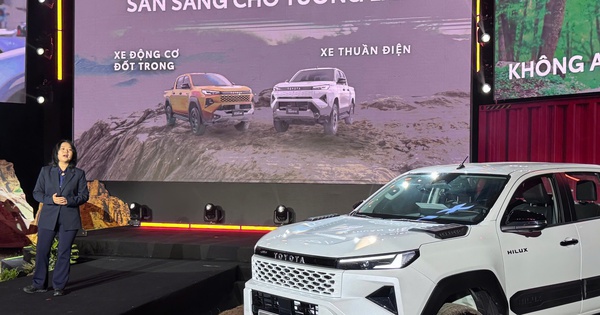 Tồn kho ô tô tăng cao, vắng bóng mẫu mới