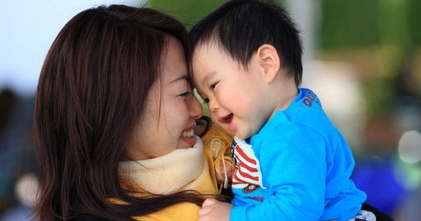 Chỉ cần nhìn vào 4 biểu hiện này là biết con có yêu thương bố mẹ hay không!