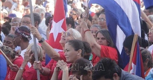 Cuba quyết định bỏ một việc quan trọng trên toàn quốc, ảnh hưởng tới hàng chục nghìn người