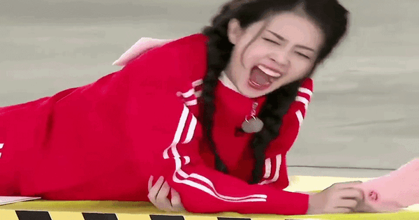 Mỹ nhân có nụ cười vô duyên nhất giới giải trí