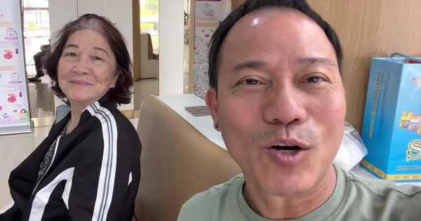 Con trai Chế Linh về nước, dắt mẹ ruột thăm cháu ngoại mới sinh