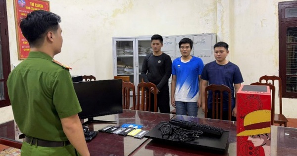 Ra lệnh bắt tạm giam 