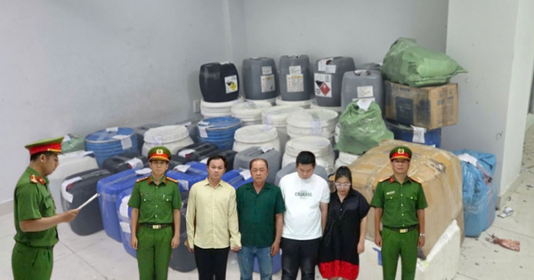 Khám xét khẩn cấp kho hàng, thi hành lệnh bắt tạm giam Trần Minh Thư - Giám đốc Công ty Thư Trần Hớn