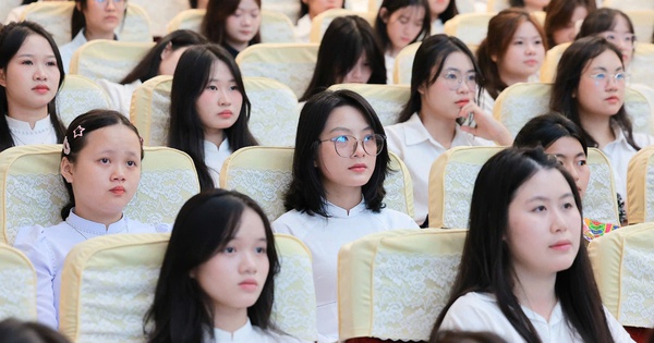 Hàng loạt ngành học được miễn 100% học phí năm 2026