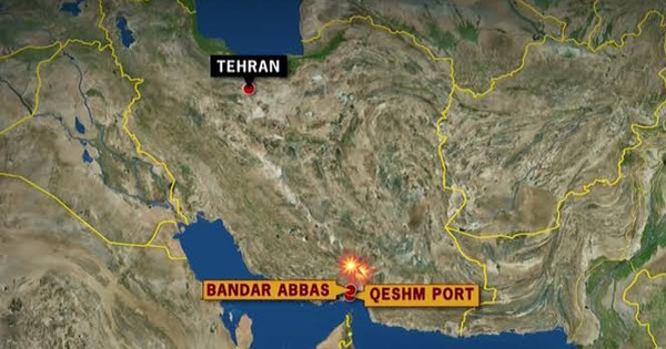 Mỹ không kích Iran, Iran phóng lưới lửa vào tàu Mỹ ở eo biển Hormuz