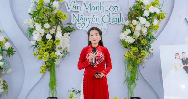 Vừa truyền máu vừa ôm con, mẹ đơn thân 3 con vượt bệnh hiểm để thực hiện ước mơ