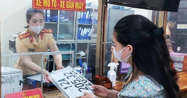 Tất cả người dân có đăng ký xe máy, ô tô chú ý quy định mới của Bộ Công an từ 8/6