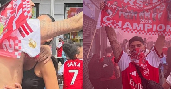 Romeo Beckham tình tứ bên bạn gái nóng bỏng giữa 'biển người' Arsenal đang diễu hành, mặc nỗi đau thua PSG tại Champions League