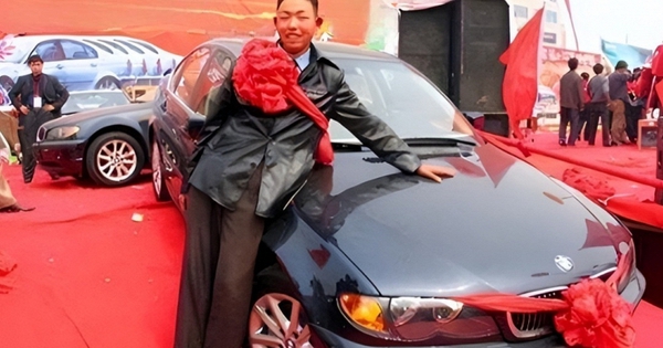 Phát hiện thanh niên 17 tuổi trúng số độc đắc xe BMW, trung tâm xổ số từ chối trao thưởng và tuyên bố: 