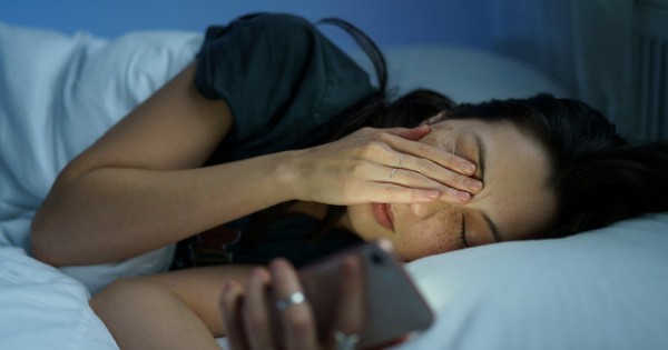 Bác sĩ thừa nhận, không phải dùng điện thoại nhiều, 6 thói q