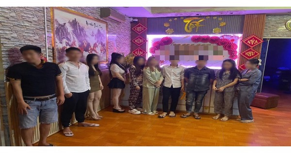 Bí mật bên trong 2 cơ sở massage trá hình tổ chức 