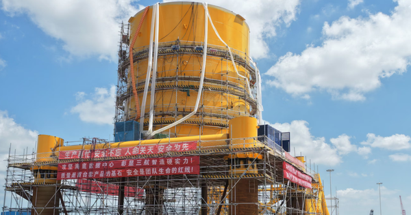 Trung tâm dữ liệu dưới biển chạy bằng điện gió đầu