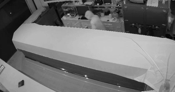 Bắt đối tượng đột nhập tiệm vàng trộm cắp tài sản trị giá hơ
