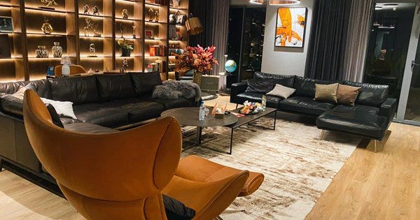 Nam MC cưới cô tiếp viên hàng không kém 8 tuổi: Mu