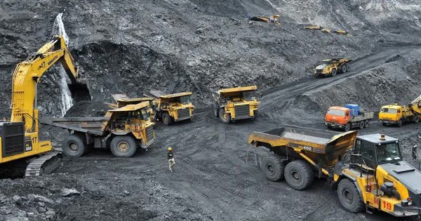 Chính phủ ban hành cơ chế đặc thù, cho khai thác than vượt c