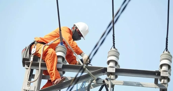 Tiêu thụ điện lập kỷ lục, mỗi năm miền Bắc cần thêm một ‘thủ