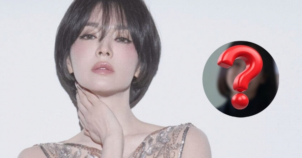 Nụ cười đáng sợ của Song Hye Kyo đang viral khắp mạng xã hội