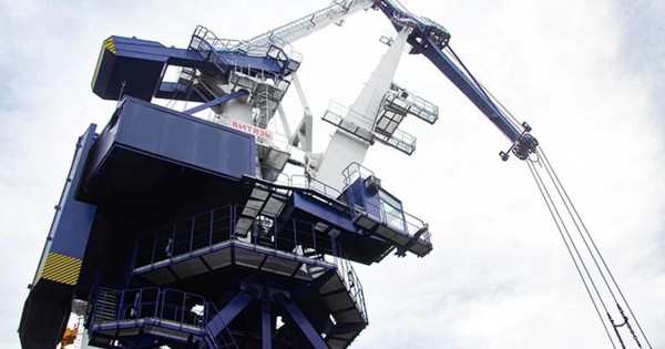 Phát hiện "Kỵ sĩ" 870 tấn của Nga tại cụm cảng Azo
