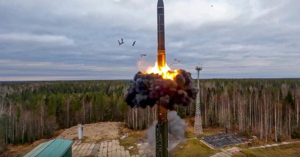 Chuyên gia quân sự nói về khả năng Nga dùng vũ khí hạt nhân đáp trả Ukraine