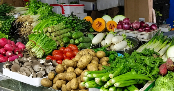 Mùa hè ra chợ gặp 4 loại rau củ này nhớ mua ngay: Không thuốc trừ sâu lại 
