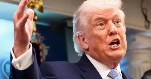 Tổng thống Mỹ Trump đưa ra tuyên bố trái ngược hoàn toàn với Iran