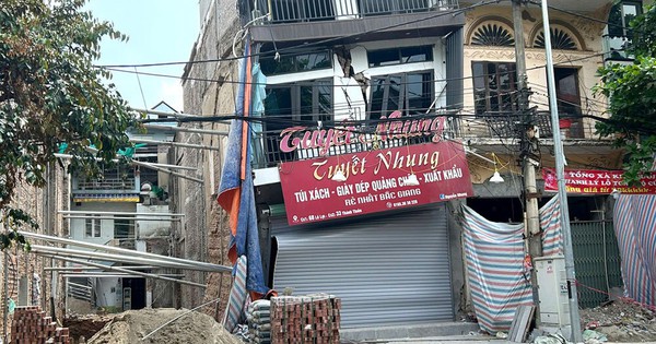 Đào móng khiến nhà hàng xóm nứt toác, nguy cơ sập đổ