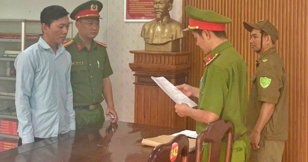 Bắt nhân viên giao hàng Trần Bá Ty Phô